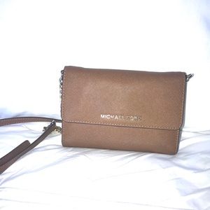 ❌❌SOLD❌❌Michael Kors Jet Set Travel